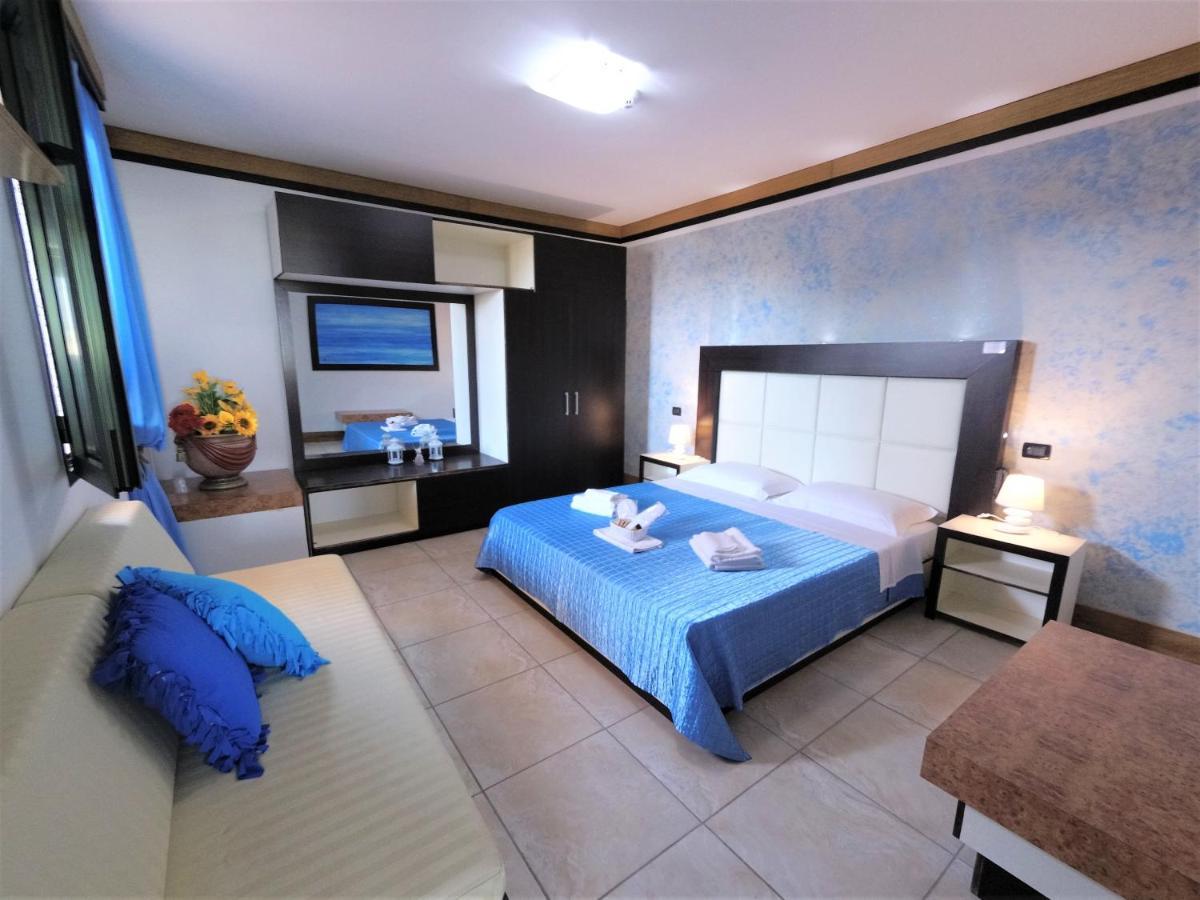 Hotel Alba Chiara Sant'Andrea Salento Exterior foto