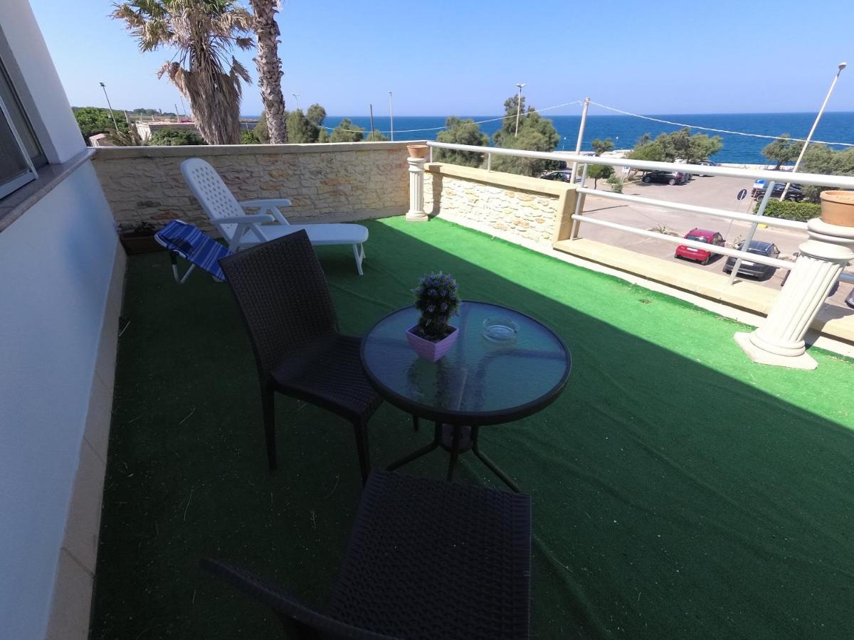 Hotel Alba Chiara Sant'Andrea Salento Exterior foto